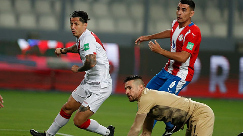El combinado que conduce el Tigre Gareca le ganó 2-0 a Paraguay.
