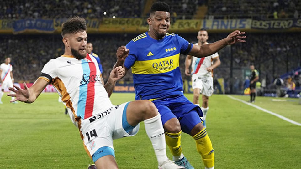 Boca se durmió y Arsenal le ahogó el triunfo en La Bombonera.