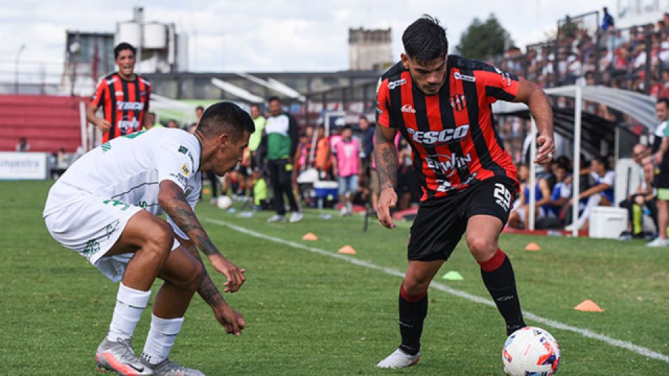 Patronato no pudo con Banfield en el Presbítero Grella.