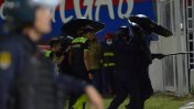 Video: graves incidentes y suspensión en un partido del ascenso argentino