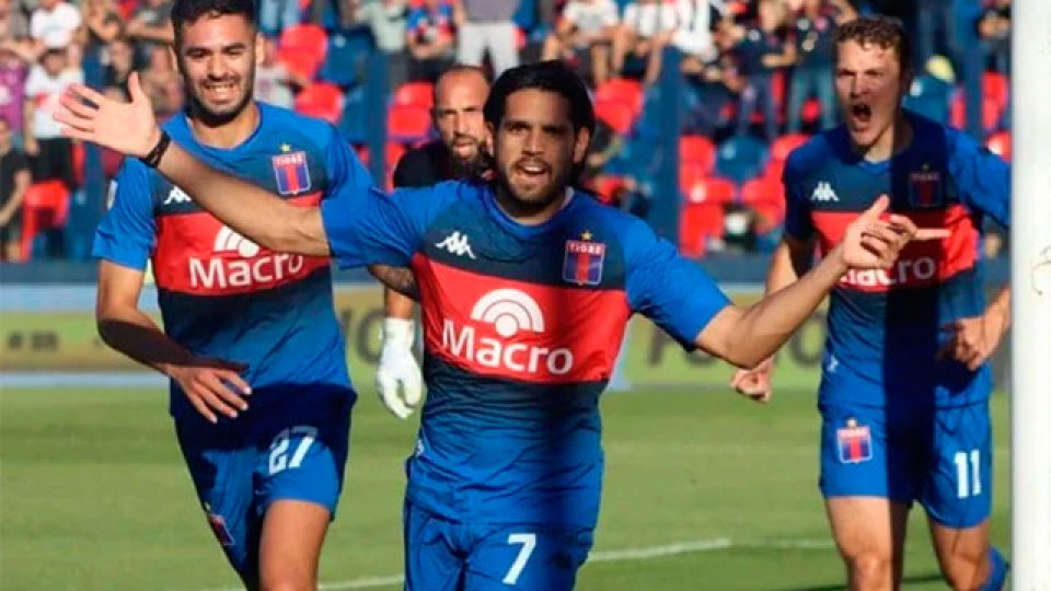 Tigre derrotó a Huracán y es nuevo puntero en la Copa Liga Profesional.