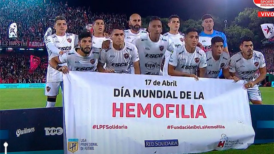 En Rosario, Patronato perdió ante Newells Old Boys por la Copa de la Liga.