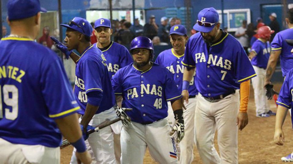Los Panas ganaron por primera vez el sóftbol Lento en Paraná. (Foto: UNO)