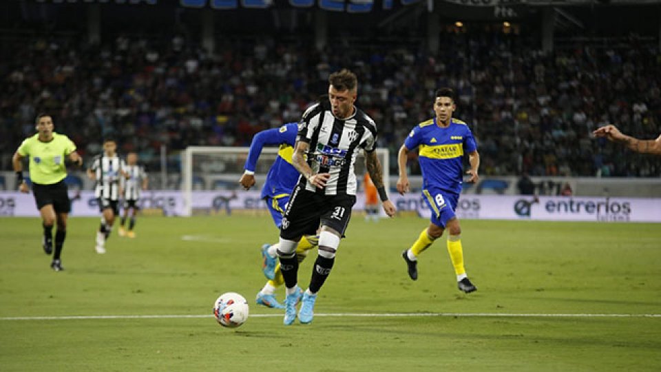 Boca le ganó a Central Córdoba en Santiago del Estero.