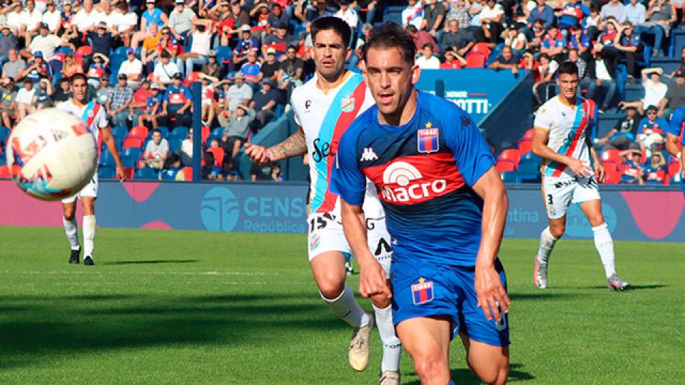 Tigre igualó sin goles con Arsenal y aún no logra la clasificación.