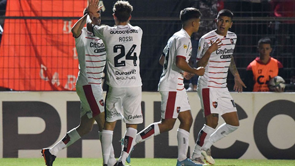 En el estadio de Patronato, Newell´s ganó y avanzó en la Copa Argentina.