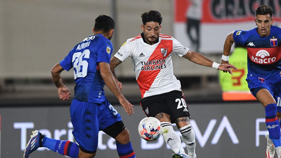 El Matador le ganó 2-1 a River en un partido apasionante .