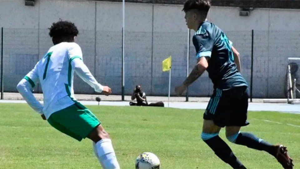 La Selección Argentina Sub-20 de Mascherano superó a Arabia.