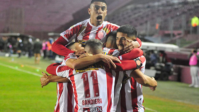 Barracas y Central Córdoba igualaron en el debut.