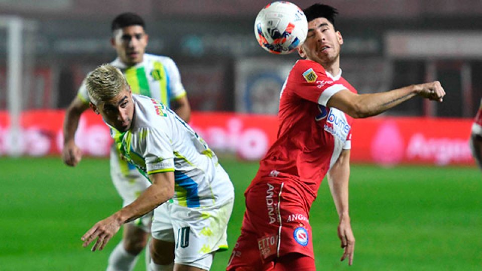 Se cerró la primera fecha con la victoria de Argentinos ante Aldosivi.