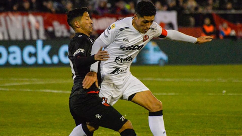 Patronato le ganó por penales a Colón y avanzó a octavos.