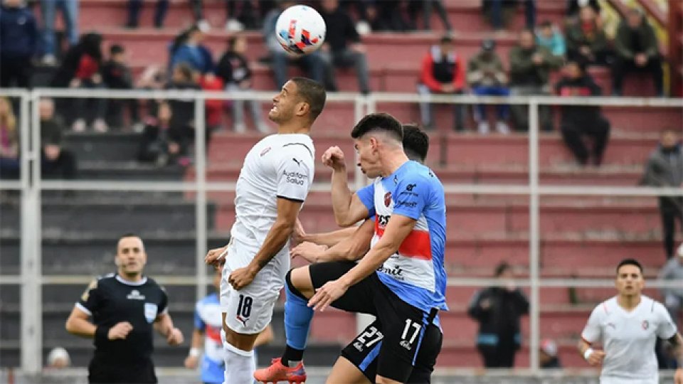 Patronato le ganó a Independiente por la Liga Profesional.