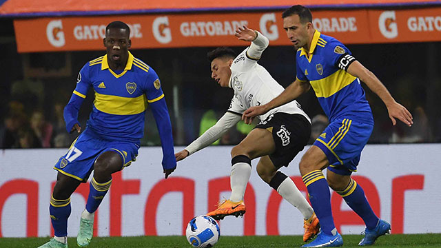 Boca enfrenta a Corinthians por el pase a cuartos de final de la Copa Libertadores