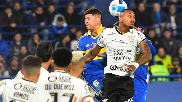 Copa Libertadores: Benedetto desvió un penal y Boca iguala 0-0 ante Corinthians