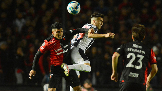 Talleres eliminó a Colón de la Copa Libertadores.