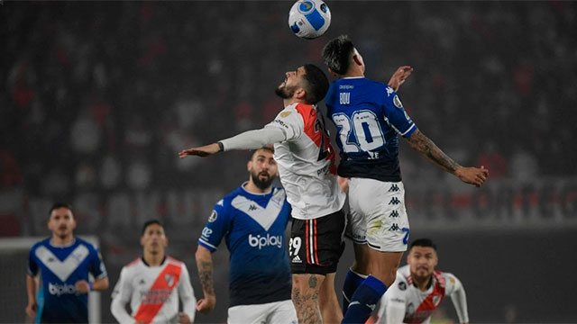 River no pudo revertir la serie ante Vélez y quedó eliminado de la Copa.