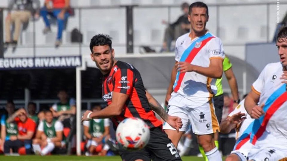 Arsenal le ganó a Patronato un duelo clave por el descenso. (@ClubPatronatoOf)