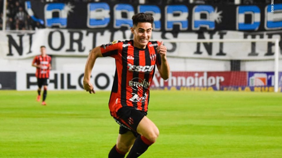 Patr&oacute;n se llev&oacute; tres puntos de Santiago.