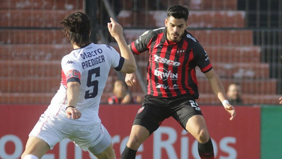 Patronato se hizo fuerte como local y derrotó 1-0 a Tigre. (@ClubPatronatoOf)