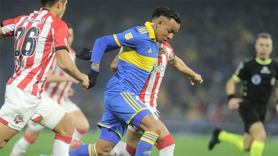 Pol Fernández, Marcos Rojo y Sebastián Villa marcaron los tantos del Xeneize.