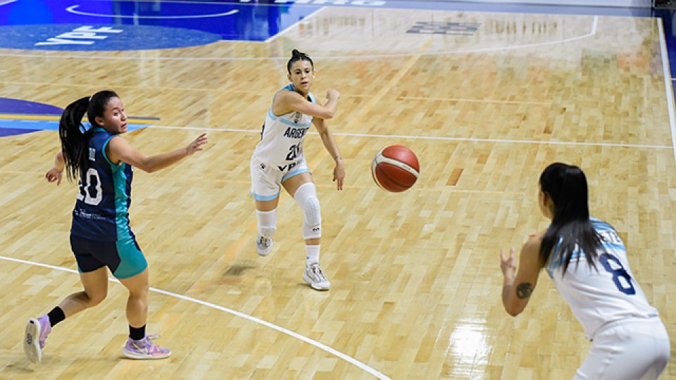 El seleccionado argentino de básquet femenino ganó en el Sudamericano.
