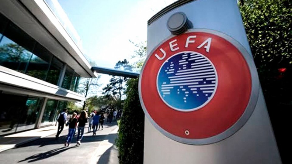 UEFA prepara sanciones para 10 clubes por el Fair Play financiero.