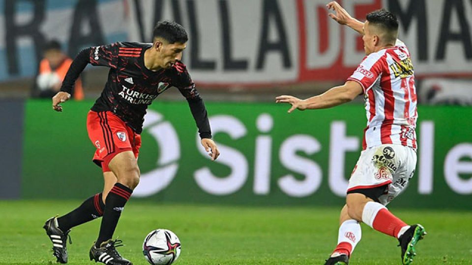 Aliendro se perfila como titular, como lo fue contra Defensa en Copa Argentina.