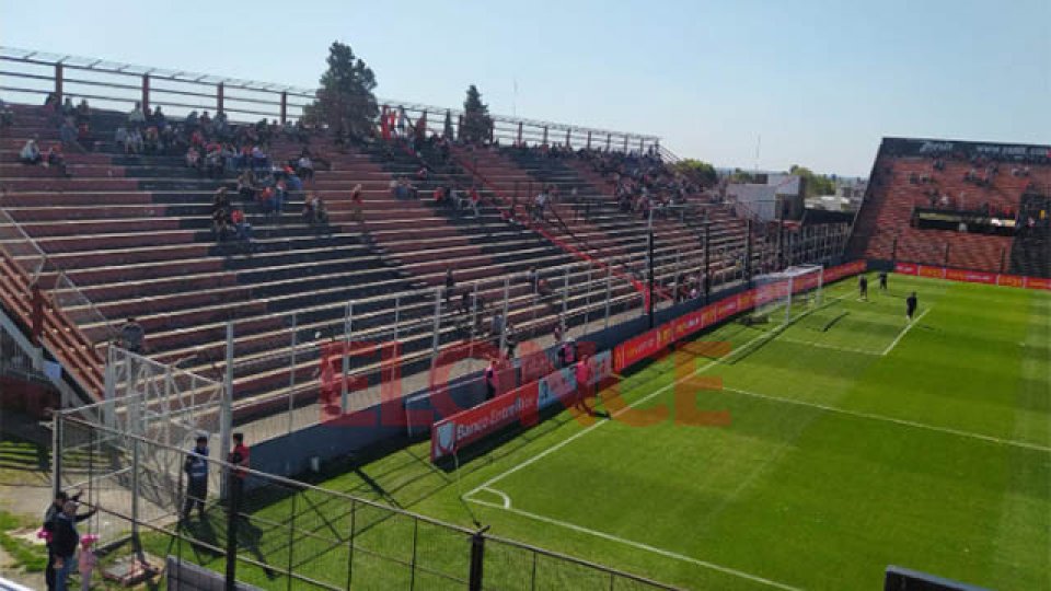 Patrón empató con el Tatengue como local en el Grella.