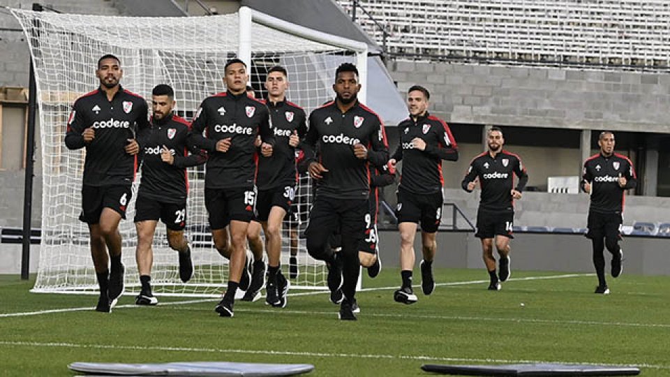 River regresa al trabajo de cara al partido con Racing y los amistosos.