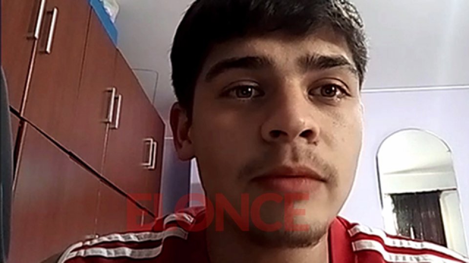 Jehiel tiene 17 años y juega en Huracán.