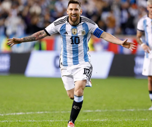La Selección Argentina goleó a Jamaica en el penúltimo amistoso antes del Mundial