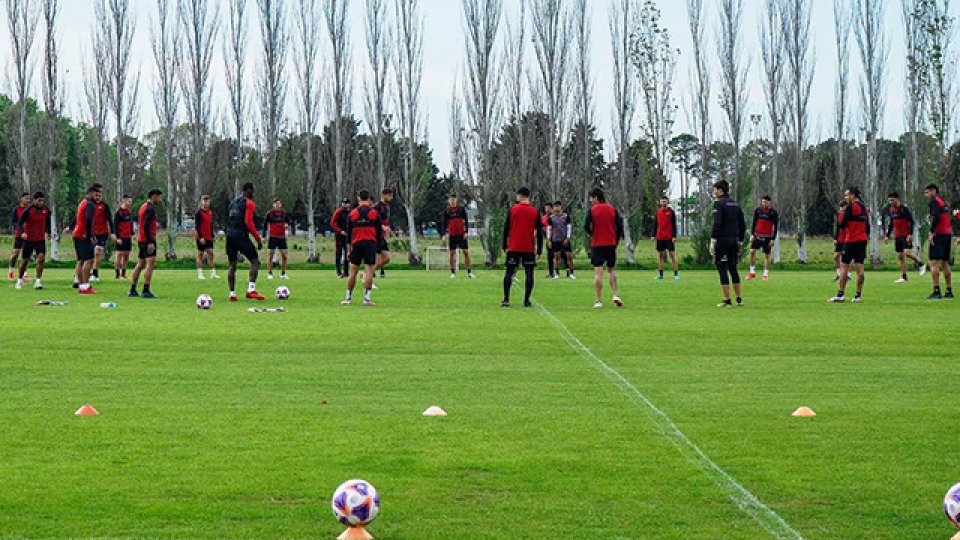 Saralegui confía en los mismos once de Colón para recibir a Patronato.