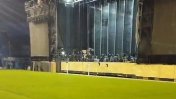 El estadio de Vélez luce un curioso escenario pegado a la cancha