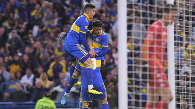 Boca derrotó al colista Aldosivi y recuperó la punta de la Liga.