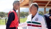 Martino presentó la pre lista de México para el Mundial, que incluye a un argentino