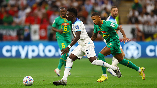 Inglaterra goleó 3-0 a Senegal y jugará ante Francia los cuartos de final.
