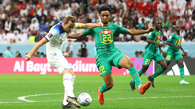 Inglaterra goleó 3-0 a Senegal y jugará ante Francia los cuartos de final.