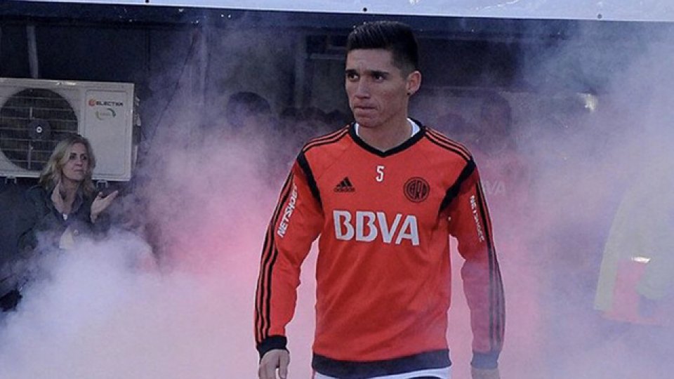 Matías Kranevitter llega al país para sellar su regreso a River.