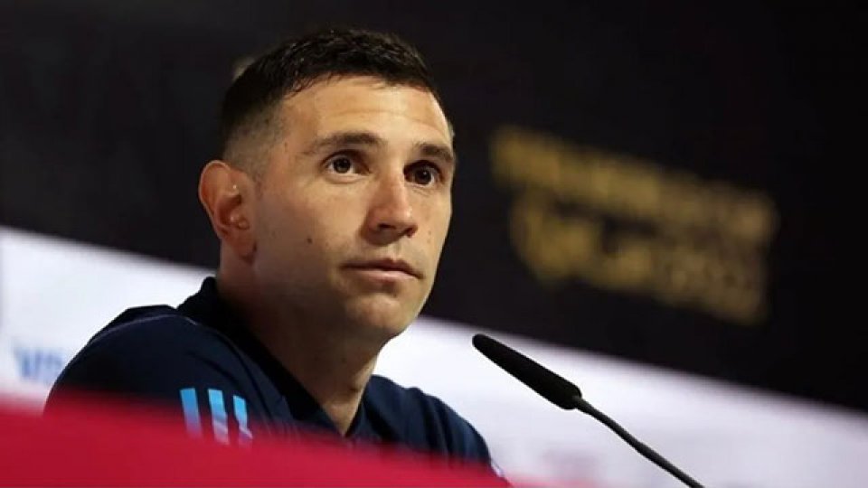 Emiliano Martínez "Francia es favorito, pero tenemos al mejor del