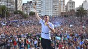 Dibu Martínez fue recibido por 150 mil personas en Mar del Plata