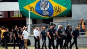 El último adiós a Pelé: despiden a la leyenda brasileña en el estadio de Santos