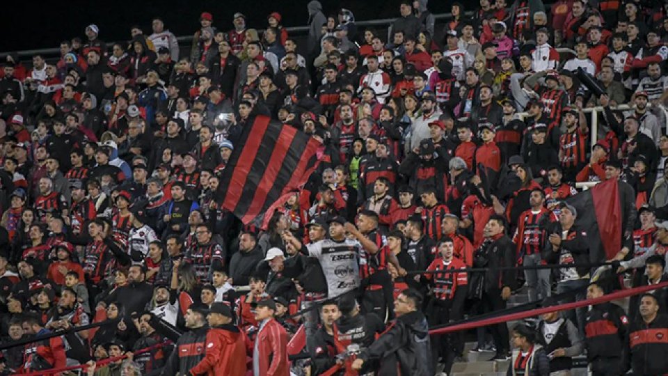 Patronato hará de local en cancha de Paraná.