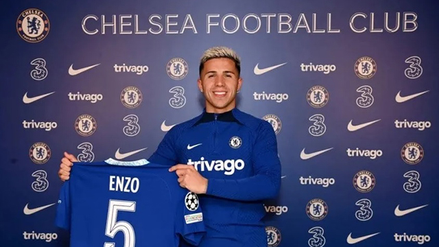 Enzo Fernández fue presentado en Chelsea