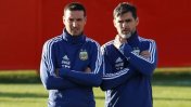 Roberto Ayala seguirá en el cuerpo técnico de la Selección, tras la renovación de Scaloni