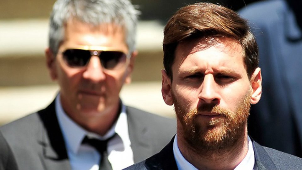 El padre de Messi no cree que Leo vuelva a Barcelona.