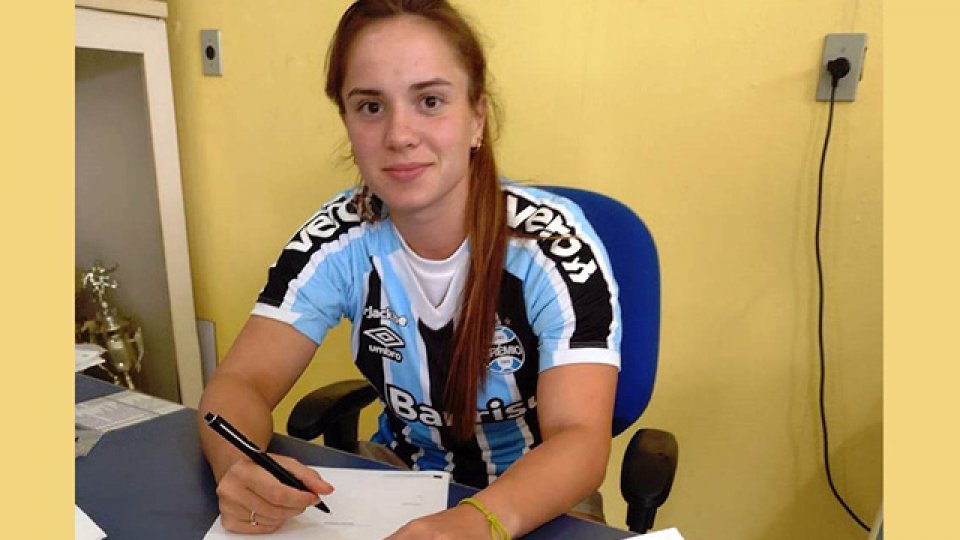 La entrerriana Holzheier firmó con Gremio.