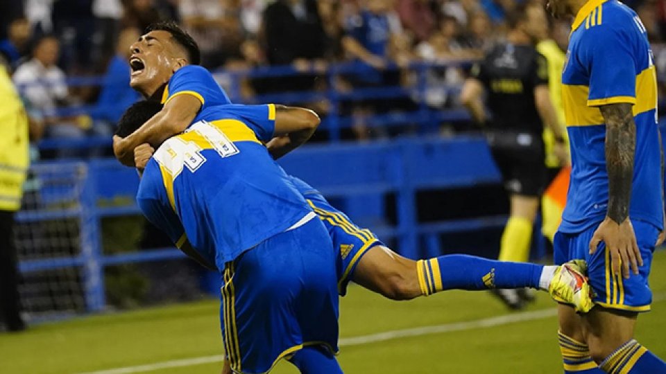 Boca venció a Vélez en el estadio Amalfitani.