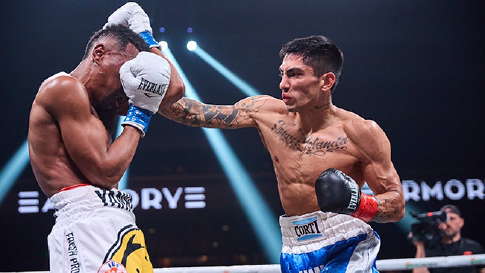 El argentino Jeremías Ponce perdió su invicto y no pudo ser campeón mundial.