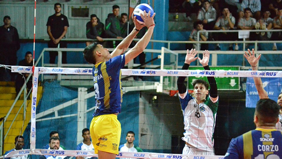 Paracao volvió a perder y quedó eliminado de la Liga de Vóleibol Argentina.