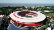 En River planifican techar el estadio Monumental